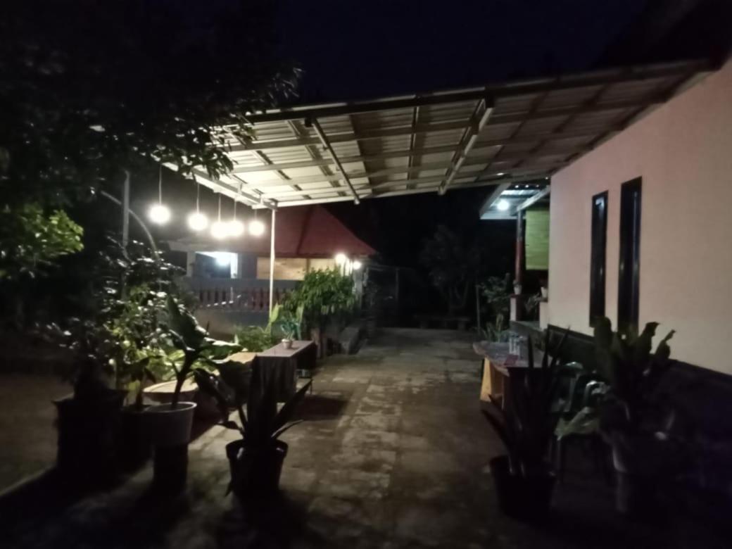 Homestay De76A Geroeng Exterior foto